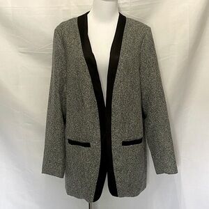 Collarless tuxedo style heathered gray blazer